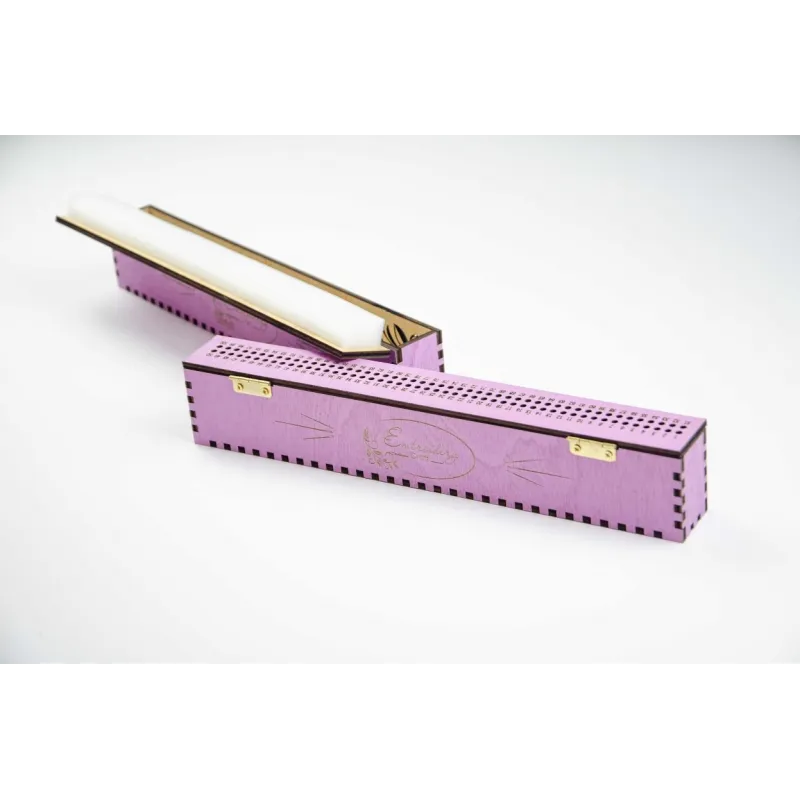 Organizer for needles on a wooden base. Lavender, 100 holes  OG-061