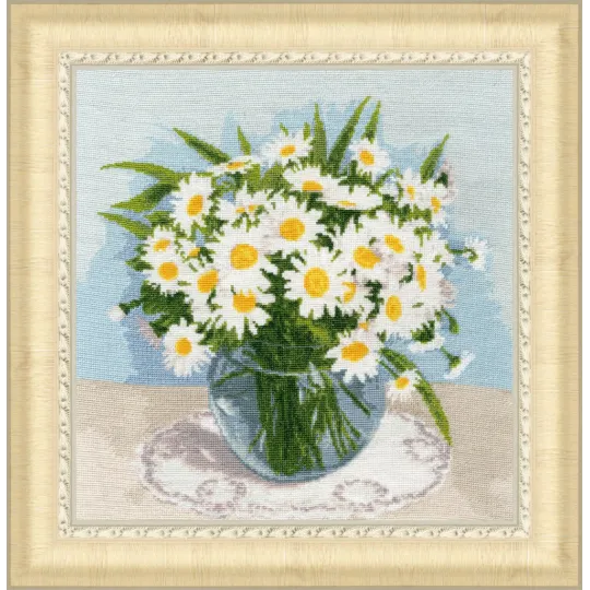 Cross stitch kit "Favourite Chamomiles" 29.5x29.5 cm S/LTS072