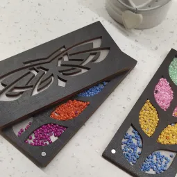 Medinė dėžutė karoliukams "Pilkas raštas" (1 lygis) KF027/10-1