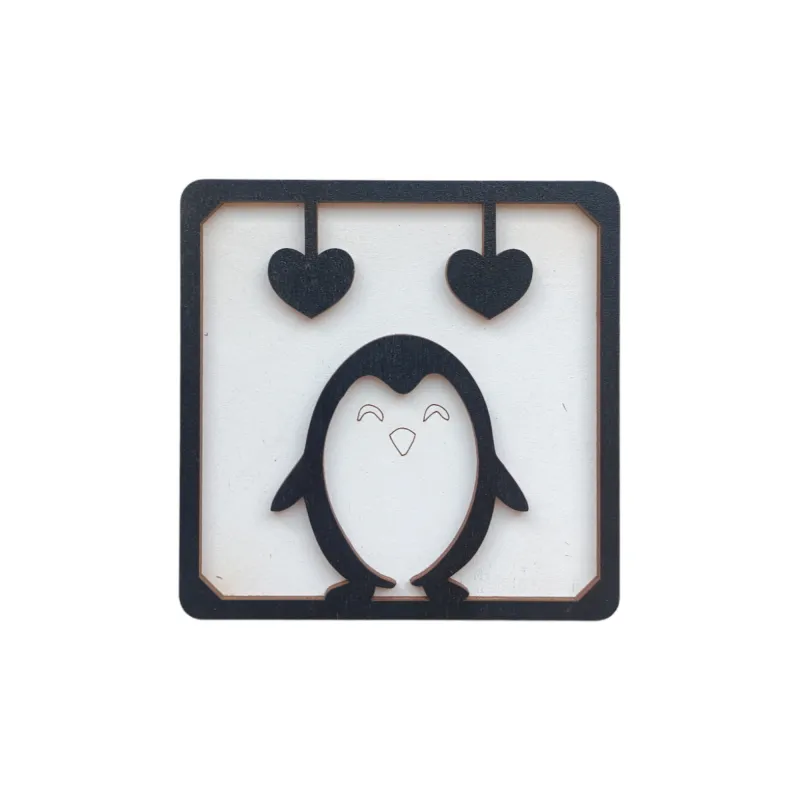 Medinė dėžutė "Penguin" KF057/26