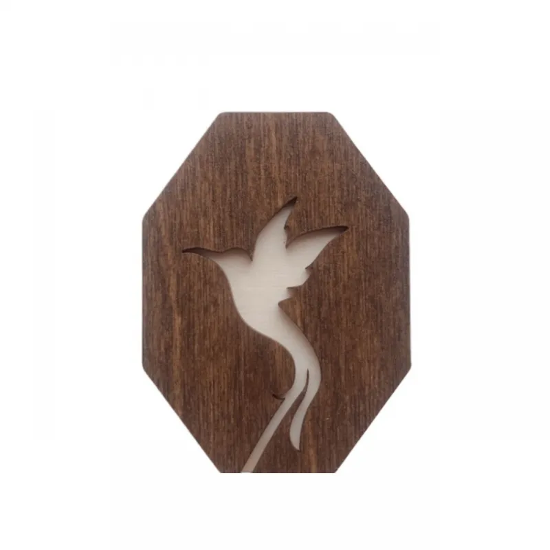 Boîte à aiguilles en bois "Colibri" KF056/54