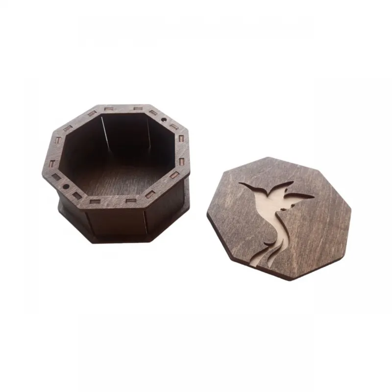 Wooden box octagonal "Hummingbird"  9,5*9,5*4,5 cm KF057/64