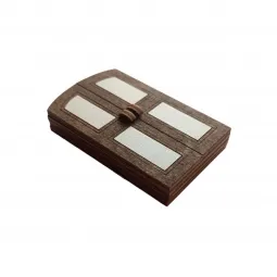 Étui à aiguilles en bois "porte blanche" KF056/61