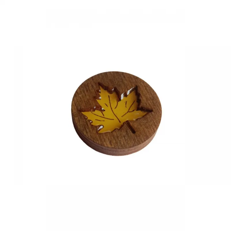 Magnetic needle holder. Maple Leaf. KF059/101