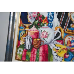 Siuvinėjimo rinkinys "Porcelianas ir gėlės. 1915" 40,8×35 cm S/MK075