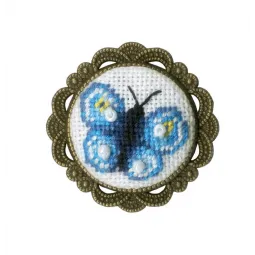 (Discontinued) Cross stitch kit Brooch "Butterfly" 2.8 × 2.8 cm S/SSH018
