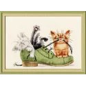 (Discontinued) Cross stitch kit "Kittens in a Shoe" 24 x 17 cm S/VK033