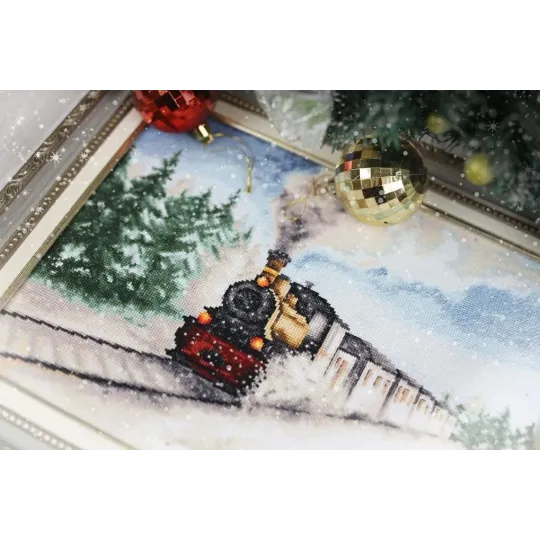 Cross stitch kit "Winter express" 22.3 × 30 cm S/DL038