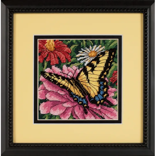 Cross stitch kit "Butterfly on Zinnia" D07232