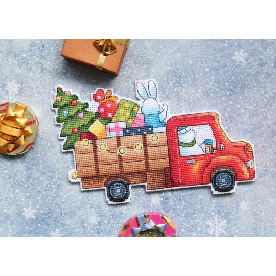 Camion avec cadeaux SR-868