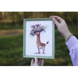 Kryželiu siuvinėjamas rinkinys "Žirafa Rožė" 12.3x18.5 cm S/VK073