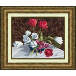 (C) (Nutrauktas) Baltos tulpės S/M005