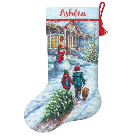 Siuvinėjimo kryželiu rinkinys. Kalėdinės tradicinės kojinės 40,6 cm D70-08995