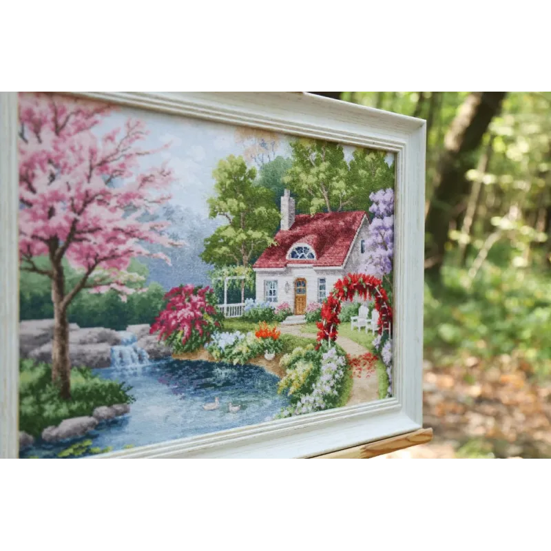 (C) Suskaičiuotas dygsnio kryželiu rinkinys „Gėlių kampas“ S/LP069