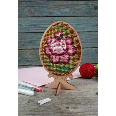 Cross-stich on wooden base "Beaded egg. Gorodets painting" SO-111