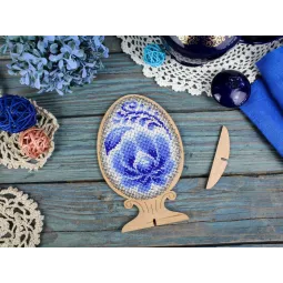 Cross-stich on wooden base "Beaded egg. Gzhel painting" SO-112