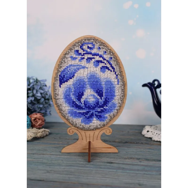 Cross-stich on wooden base "Beaded egg. Gzhel painting" SO-112