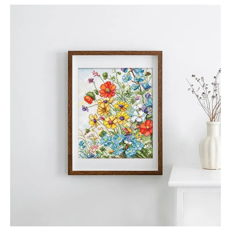 Cross-stitch kit "Wildflowers" 21x18cm SLETIL8091