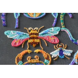 Основной набор для вышивки бисером Жуки (Декоративные сцены) Abris Art AAB-730