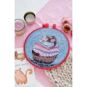 Наборы для вышивания крестиком с пяльцами Kitty 15x15 см AAHM-008