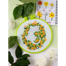 Наборы для вышивки крестом с пяльцами в комплекте Sunny tenderly 15x15 см AAHM-038