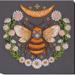 Vidutinio dydžio karoliukų siuvinėjimo rinkinys „Medaus svajonė“ (Deco Scenes) 20x20 cm AAMB-066