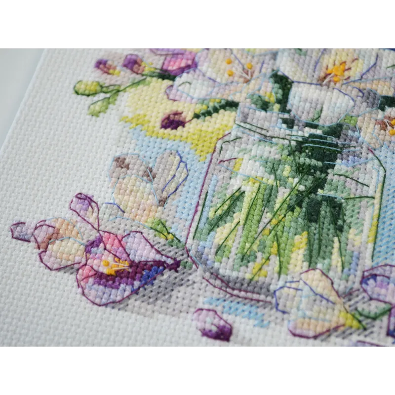 Cross stitch kit AAH-228