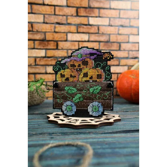 Cross stitch kit "Pumpkin Wagon" SR-930