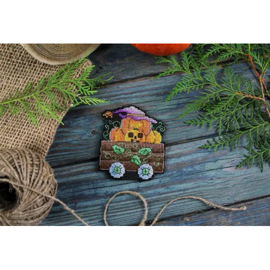 Cross stitch kit "Pumpkin Wagon" SR-930