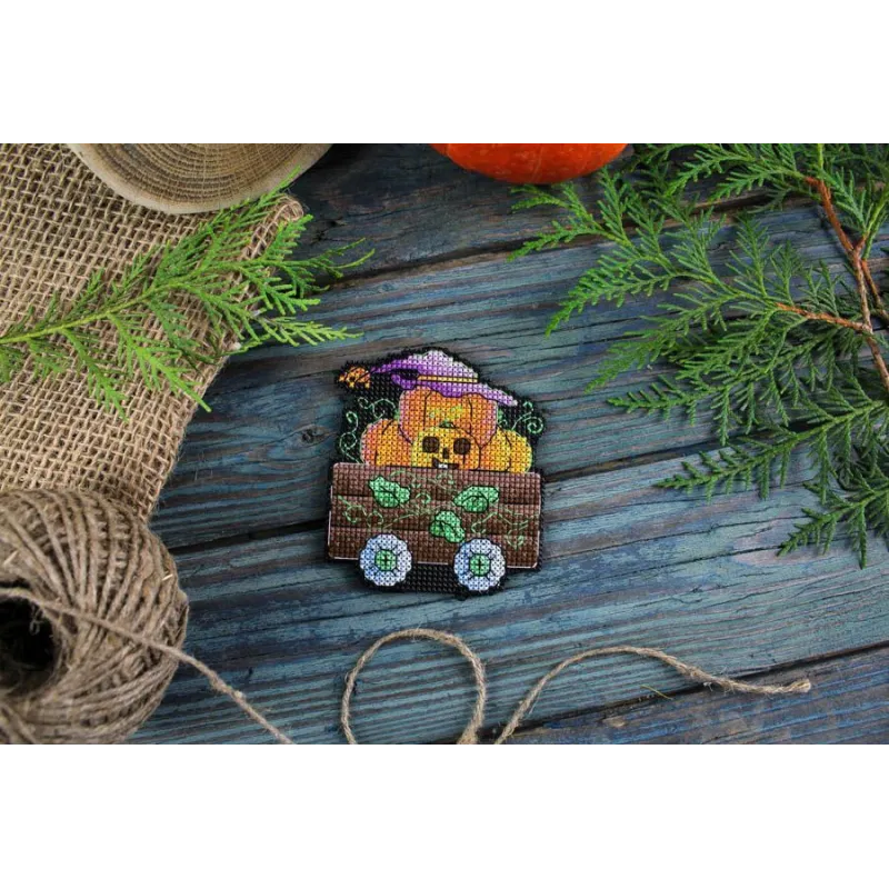 Cross stitch kit "Pumpkin Wagon" SR-930