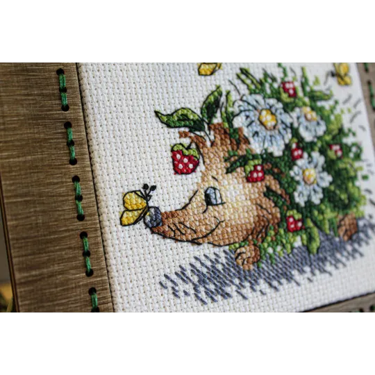 Cross stitch kit "Spring hedgehog" SM-660