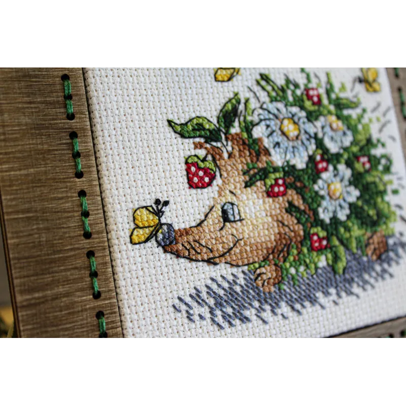 Cross stitch kit "Spring hedgehog" SM-660