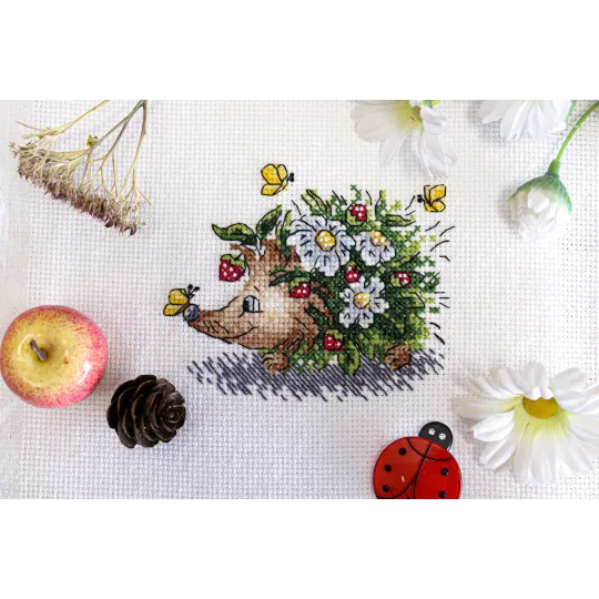 Cross stitch kit "Spring hedgehog" SM-660