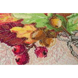 Kit de point de croix Instant d'automne 31x32.5 cm AAH-185