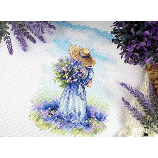 Cross stitch kit "Lavender Walk" SNV-847