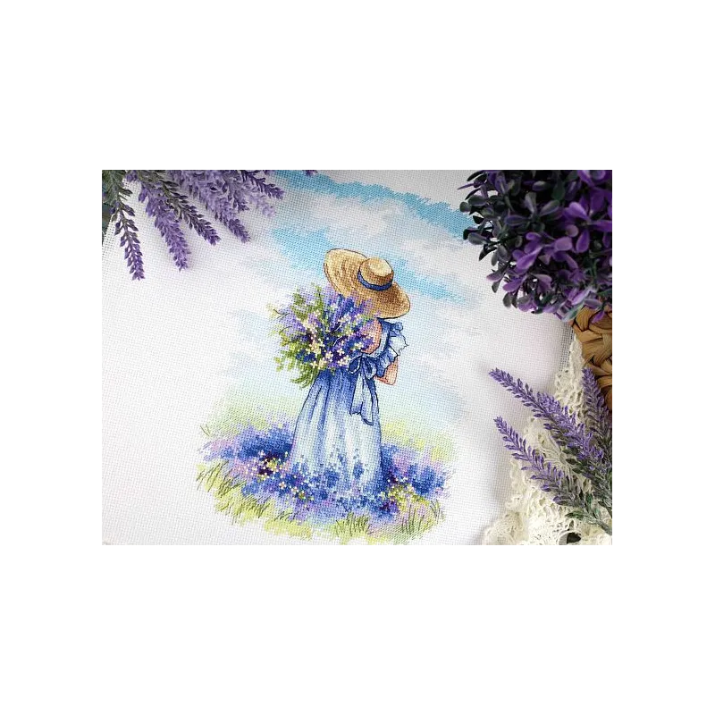 Cross stitch kit "Lavender Walk" SNV-847