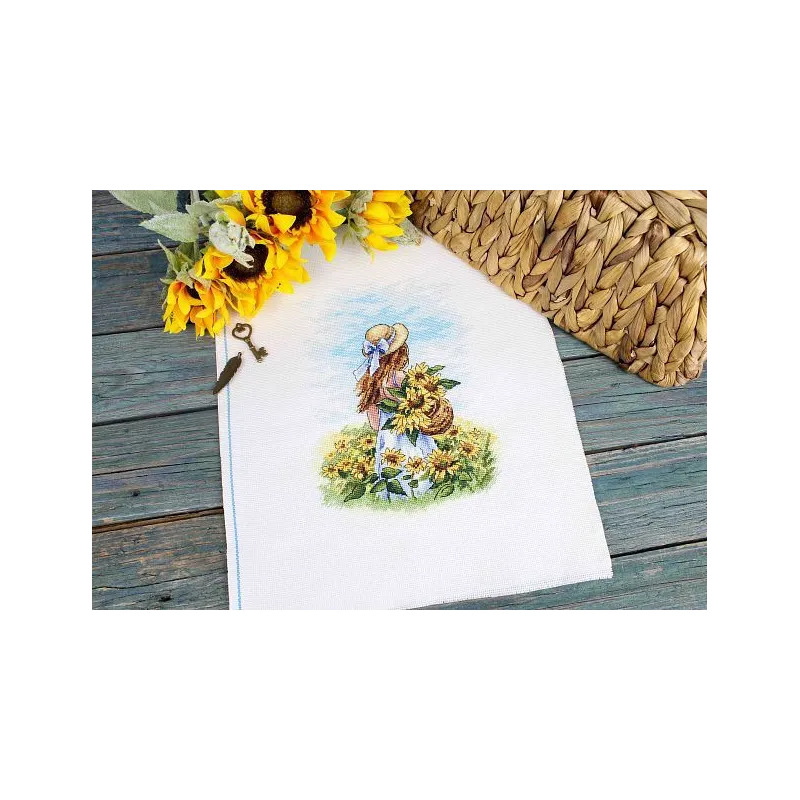 Cross stitch kit "Across the sunny field" SNV-849