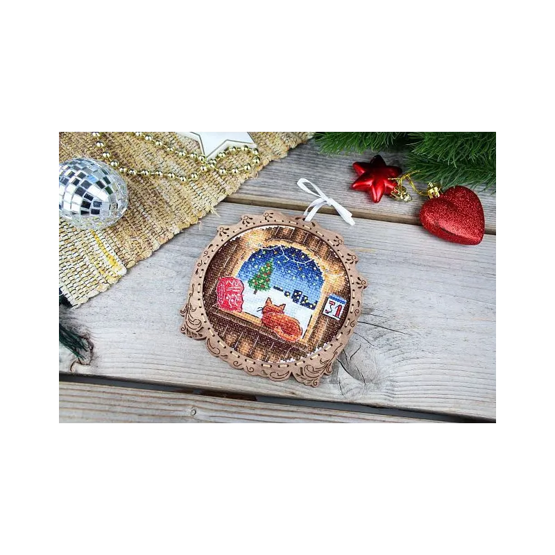 Cross-stitch kit on wooden base "Miniature. Winter outside the window" SO-119