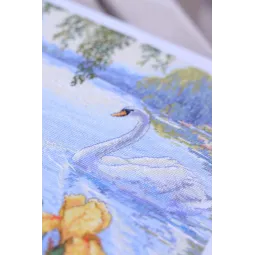 Набор для вышивания крестиком "Заколдованный пруд" 28x34 SK263