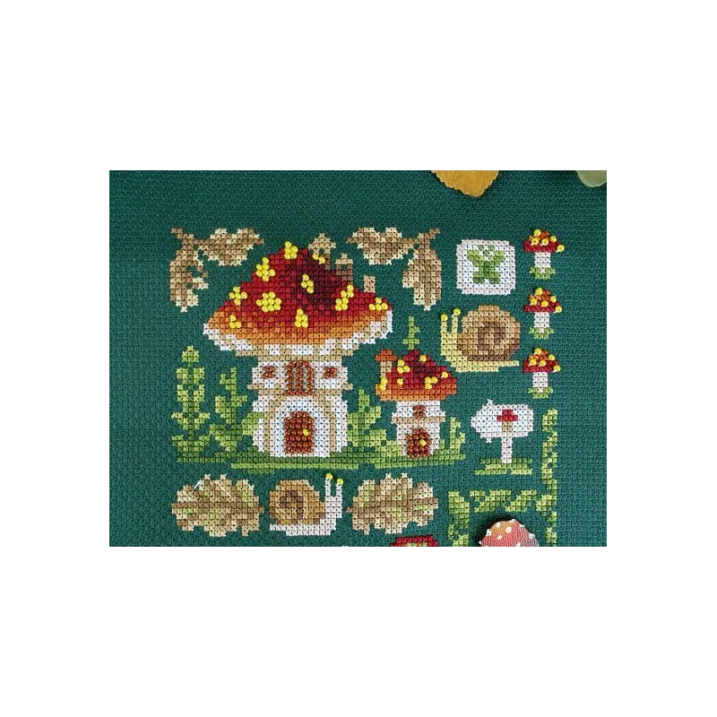 Cross stitch kit "Mini Sampler. Fly Agaric House" SNV-944