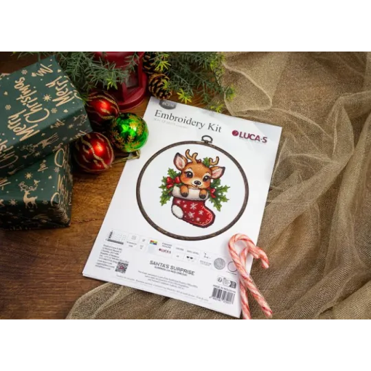 Kreuzstich-Set mit Reifring "Santa's Surprise" 13,5x15cm SBC236