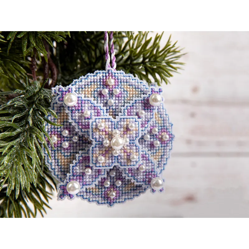 Kit de point de croix PANNA "Jeu de Noël. Boule violette" PIG-7366