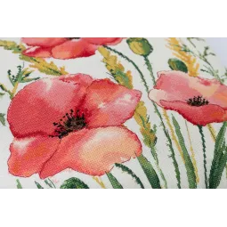 Kit de point de croix PANNA "Devant de coussin. Coquelicots écarlates" PPD-7337