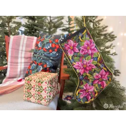 Набор для вышивания крестом «Рождественский чулок с розовой пуансеттией» 35x22 см SK262