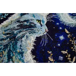 Cross-stitch kit Night guest (Deco Scenes) 22x32 cm AAH-197