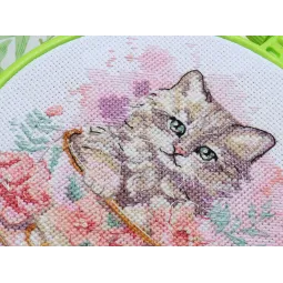 Cross-stitch kit with Hoop Included Tea party 17x17 cm AAHM-077