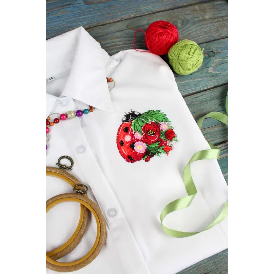 Water-soluble canvas cross stitch kit "Flower ladybug" 9x9 cm SV-1033 Water-soluble canvas cross stitch kit "Flower ladybug" 9x9 cm SV-1033