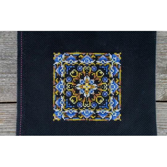 Cross stitch kit "Persian Motifs. Pattern 4" 11x11 cm SNV-974