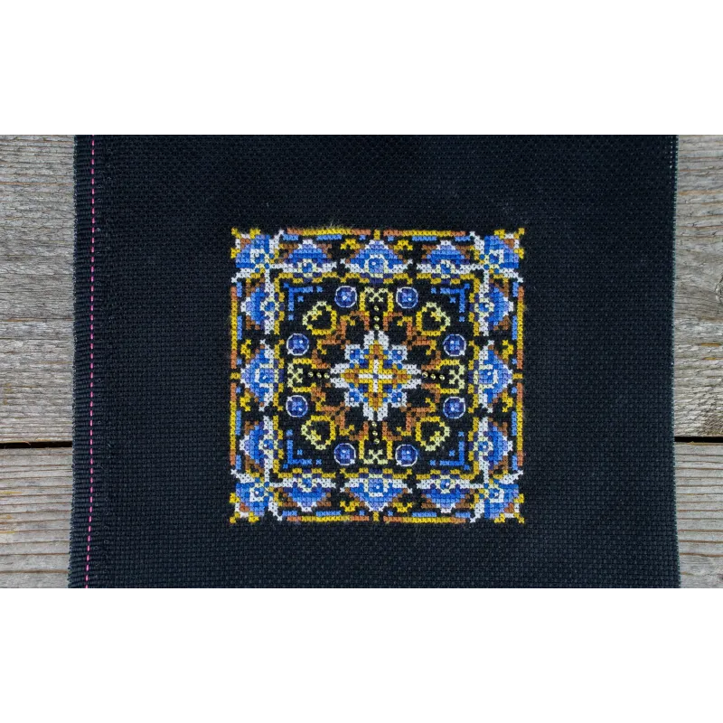 Cross stitch kit "Persian Motifs. Pattern 4" 11x11 cm SNV-974