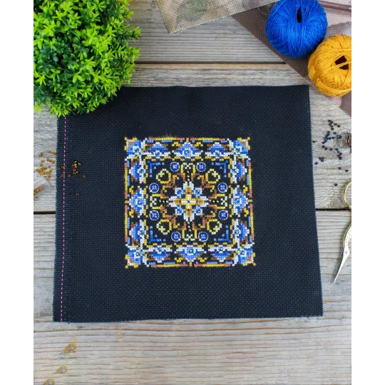 Cross stitch kit "Persian Motifs. Pattern 4" 11x11 cm SNV-974